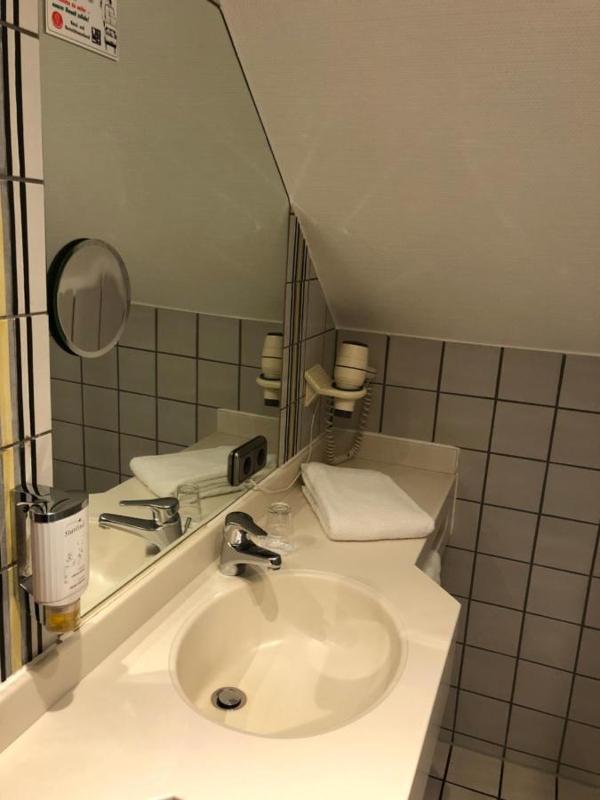بوخوم Hotel Restaurant Zum Neuling المظهر الخارجي الصورة